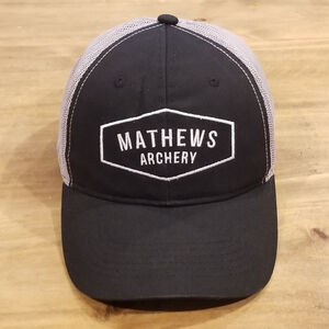 Mathews Archery Hat Snapback Black One Size Mesh Back Hunting Bow Deer